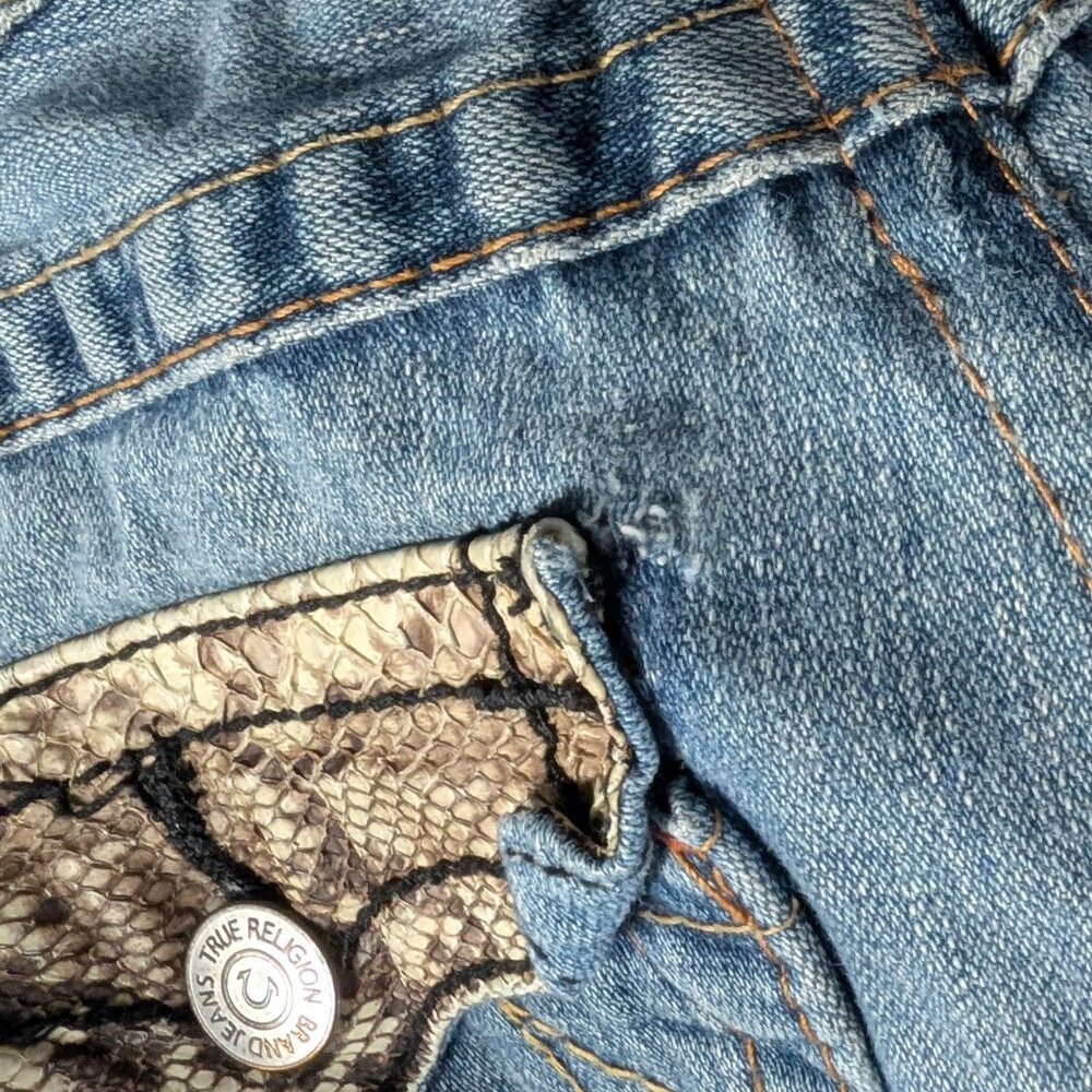 🫰🏼HTF True Religion Python Snake Skin Jeans RARE - Picture 7 of 9